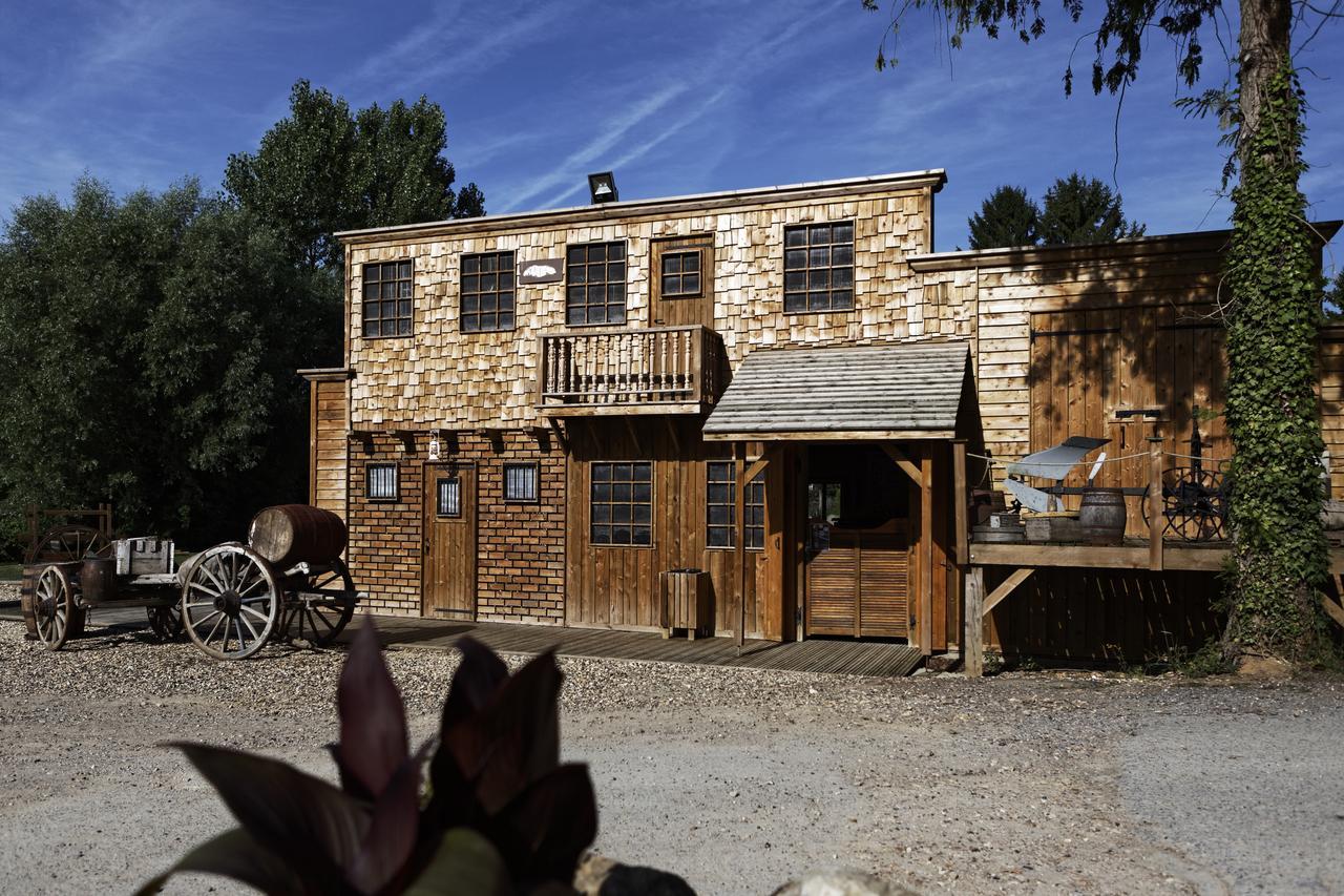 Etangs Du Moulin Hotel Suzy Exterior foto